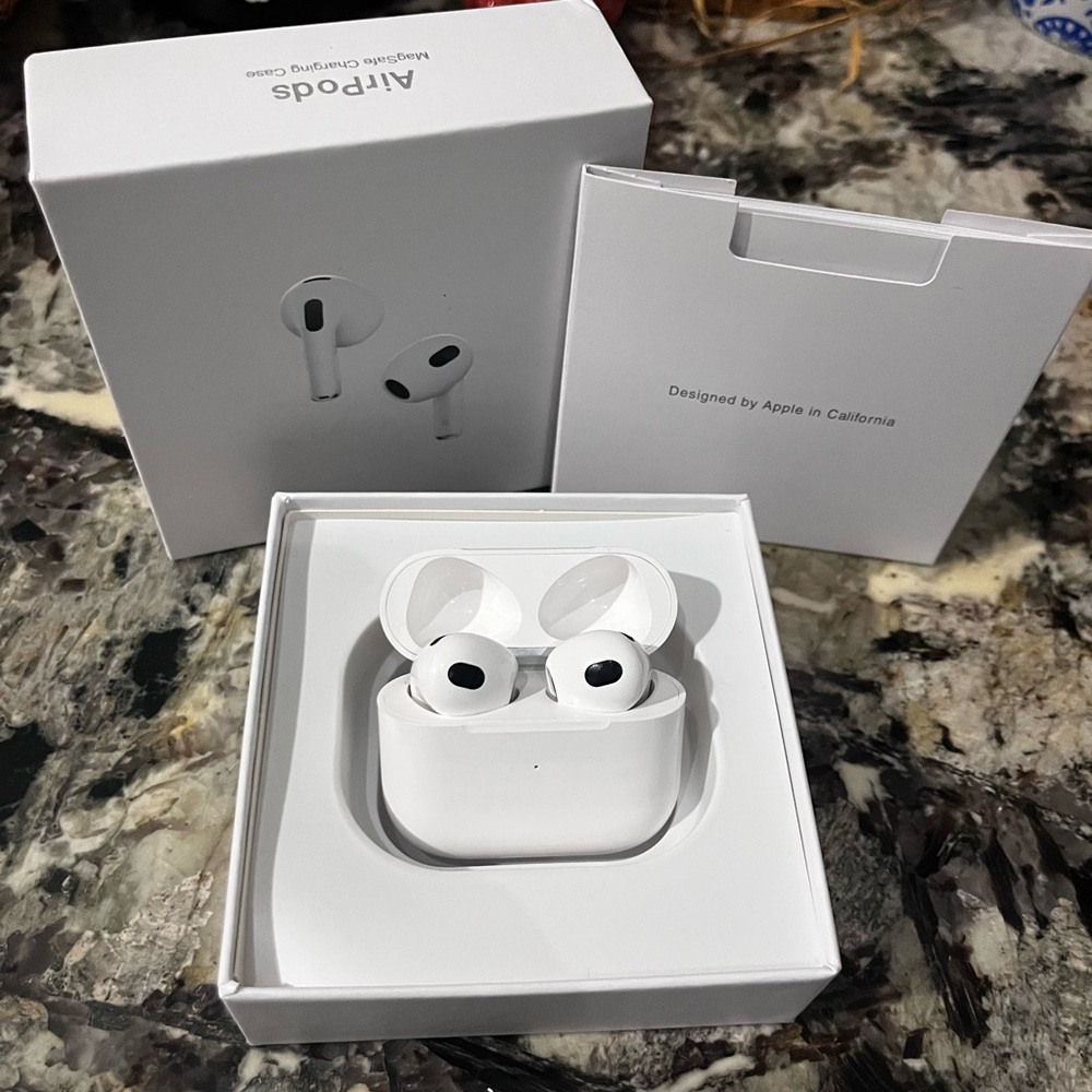 AirPods (3rd Generation) with Lightning Charging Case - White